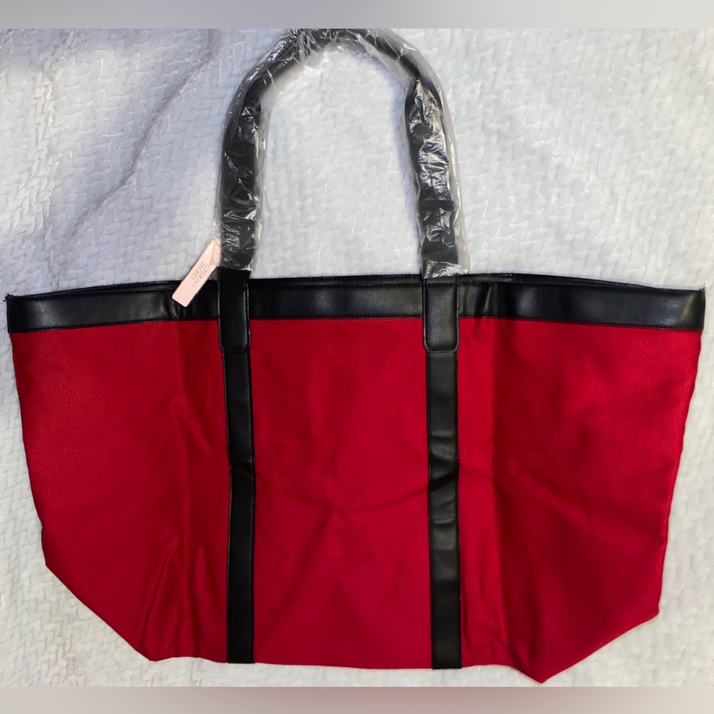 NWT - Victoria’s Secret Tote - Picture 5 of 7